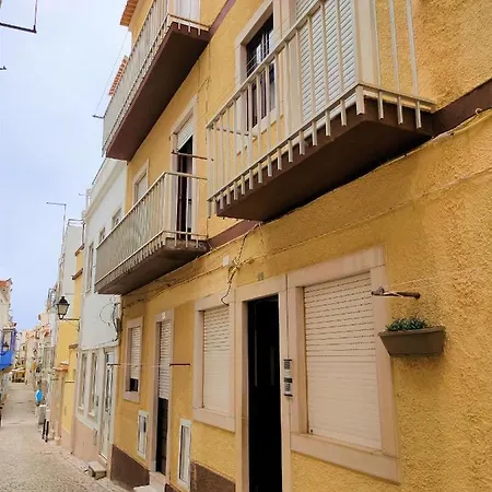 Casa Ondas * Nazaré