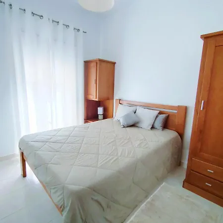 Casa Ondas * Nazare