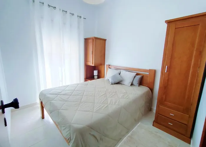 Casa Ondas * Назаре